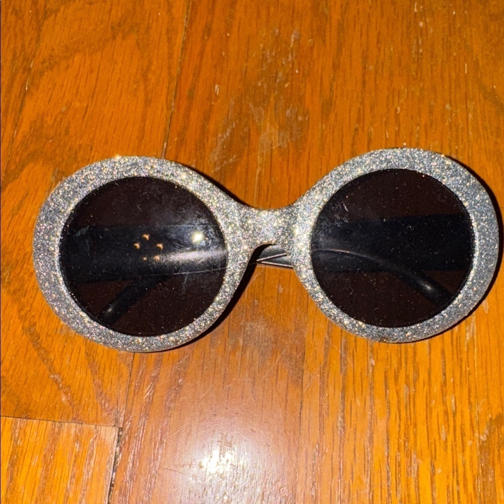 Glittery Round Sunglasses Willy wonka chocolate factory Quavo Migos oval